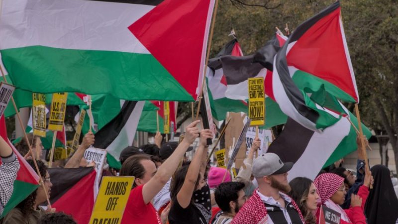 تظاهرات بمدن وعواصم عالمية للمطالبة بوقف إطلاق النار بغزة