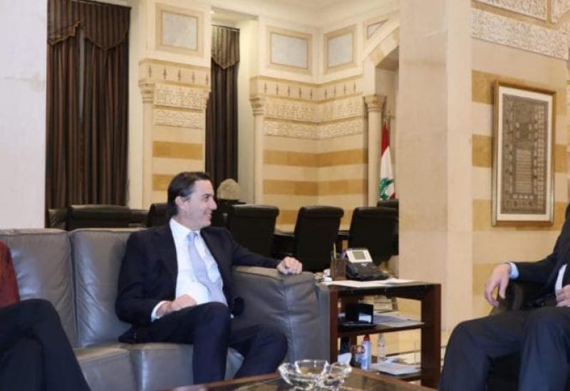 رئيس حكومة تصريف الأعمال نجيب ميقاتي، في السراي الحكومي، الموفد الأميركي آموس هوكستين