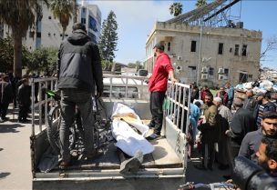 شهداء باستهداف إسرائيلي جديد لمنتظري المساعدات بغزة