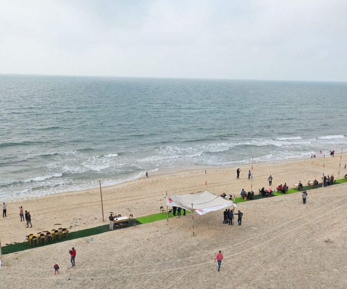 ضیافت افطاری «بدون غذا» در سینای مصر در همبستگی با غزه