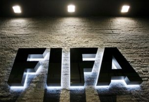 شعار الاتحاد الدولي لكرة القدم