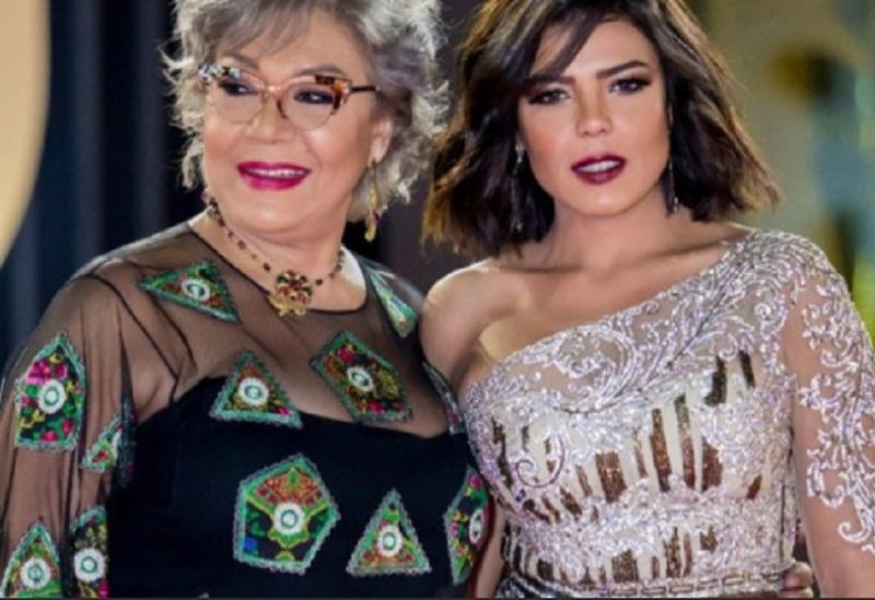 ناهد السباعي ووالدتها