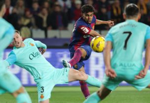 "الأمين جمال" لاعب برشلونة