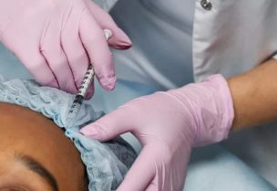 عملية تجميل- تعبيرية