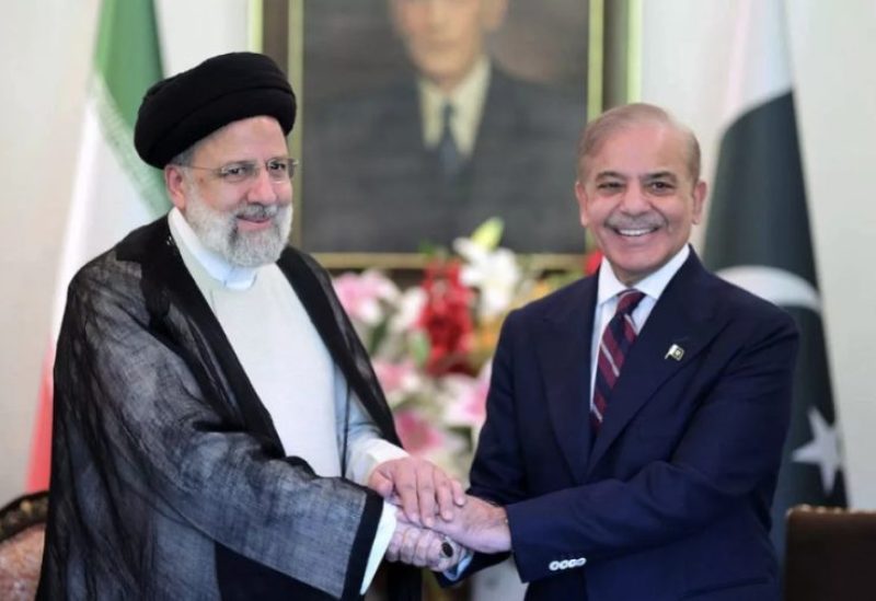 الرئيس الإيراني إبراهيم رئيسي ورئيس الوزراء الباكستاني شهباز شريف