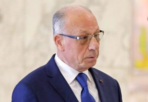 وزير الدفاع الوطني موريس سليم
