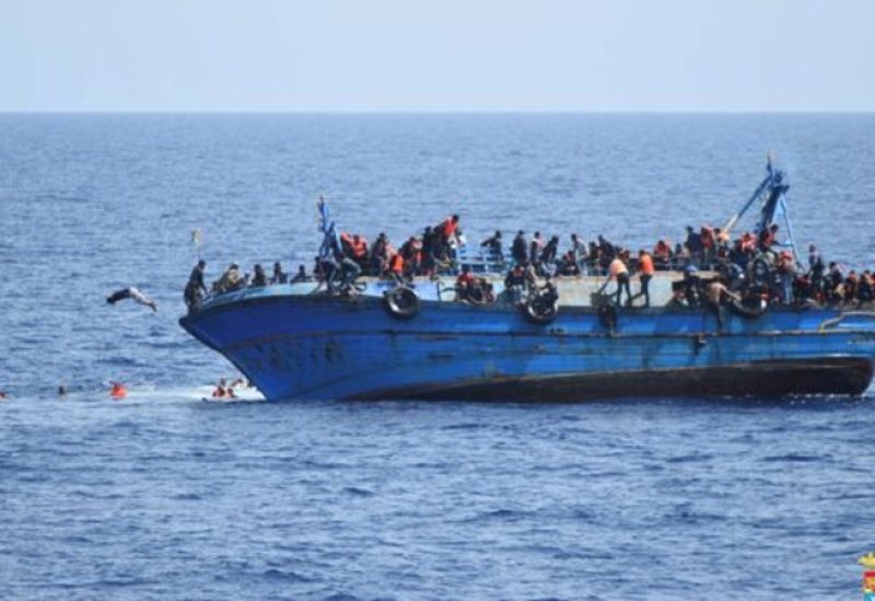 قارب مهاجرين