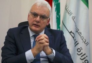 وزير الاتصالات جوني القرم