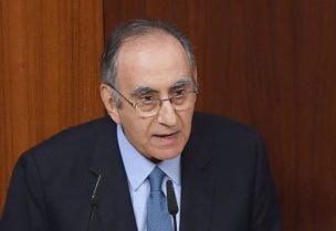 الوزير السابق نقولا نحاس