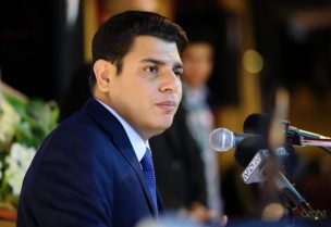 الإعلامي سالم زهران