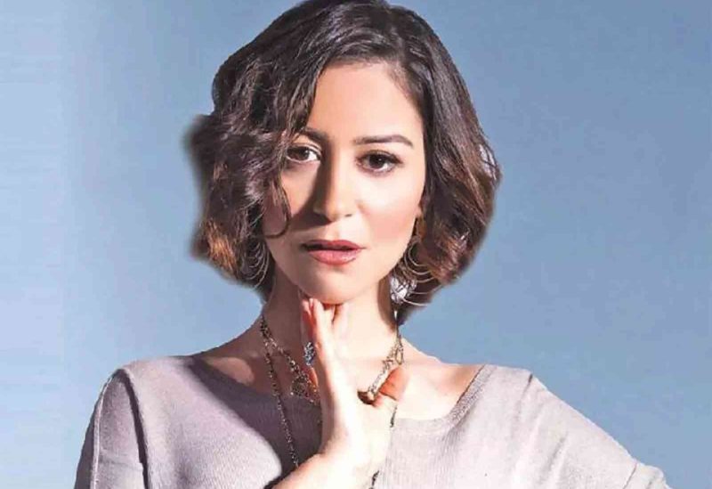 الفنانة منة شلبي