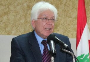 رئيس حملة "الصحة حق وكرامة" الدكتور إسماعيل سكرية