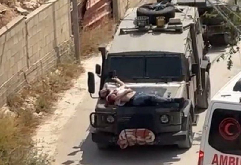 قوات الاحتلال تنكل بشاب فلسطيني جريح في جنين
