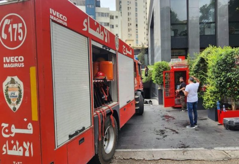سيارة تابعة لفوج إطفاء بيروت