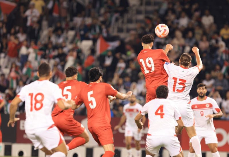 من مباراة لبنان وفلسطين