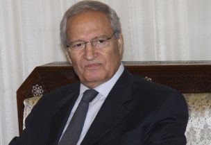 وزير الخارجية السوري السابق فاروق الشرع