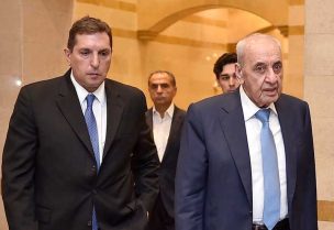 الرئيس نبيه بري والمبعوث الخاص لوزير الخارجية الروسي إلى لبنان فلاديمير سافرونكوف