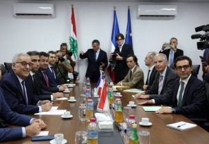 وزير الخارجية الفرنسي ستيفان سيجورن يلتقي وزير الخارجية عبد الله بو حبيب في وزارة الخارجية في بيروت