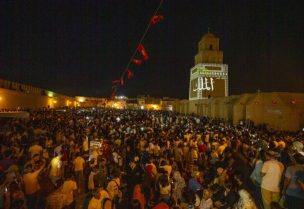القيروان التونسية.. الآلاف يحيون ذكرى المولد النبوي الشريف