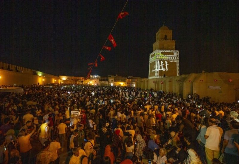 القيروان التونسية.. الآلاف يحيون ذكرى المولد النبوي الشريف