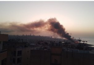 حريق كبير في مكب النفايات في برج حمود - الدورة
