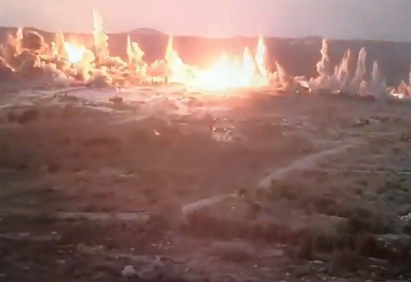 الجيش الإسرائيلي يقوم بنسف قرية مطمورة جنوبي لبنان