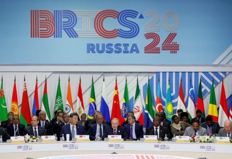 مسؤولون يحضرون جلسة عامة في قمة بريكس في قازان، روسيا، 24 أكتوبر/تشرين الأول 2024. رويترز
