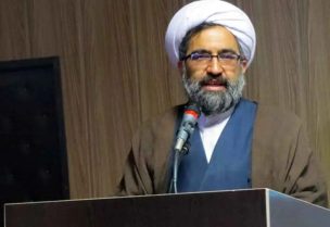 محمد صباحي، ممثل المرشد علي خامئني وخطيب صلاة الجمعة بمدينة كازرون