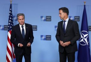 وزير الخارجية الأمريكي أنتوني بلينكن يلتقي بالأمين العام لحلف شمال الأطلسي مارك روته في بروكسل - رويترز