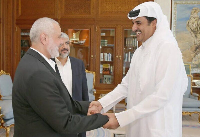 أمير قطر الشيخ تميم بن حمد آل ثاني واسماعيل هنية وخالد مشعل - أرشيفية