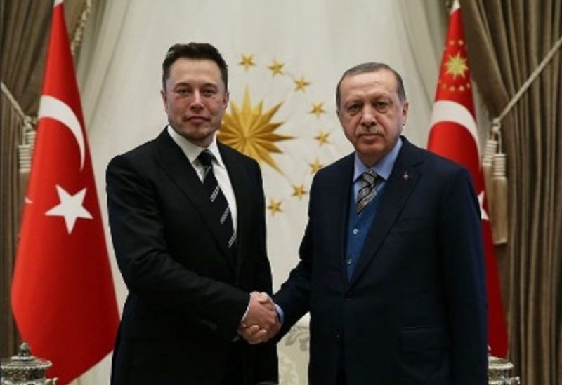 الرئيس التركي رجب طيب أردوغان وإيلون ماسك