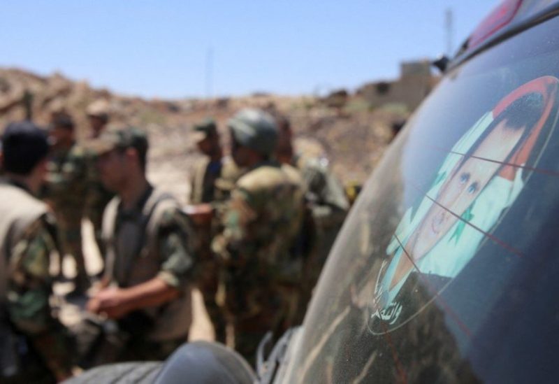 جنود النظام السوري سلموا أسلحتهم للقوات العراقية