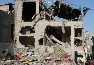 منطقة متضررة جراء غارة جوية إسرائيلية في غزة في 19 ديسمبر/كانون الأول 2024. رويترز