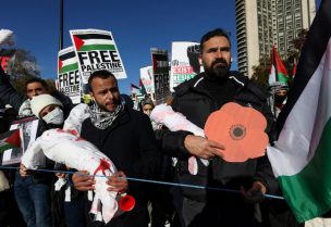 مظاهرات مؤيدة للفلسطينيين في لندن - رويترز