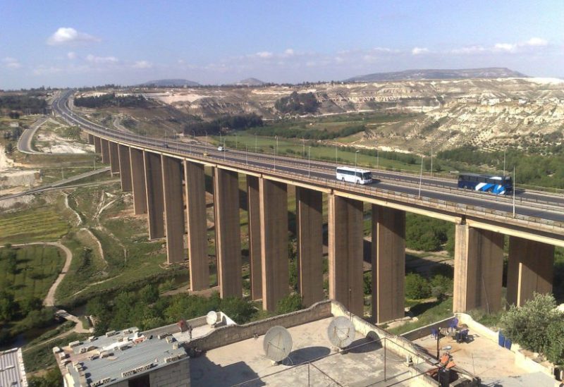 جسر الرستن - أرشيفية