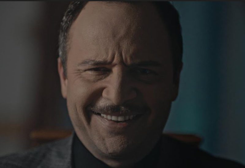 الفنان مكسيم خليل