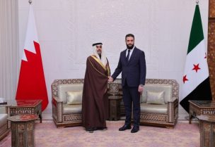 قائد الإدارة السورية الجديدة أحمد الشرع يلتقي رئيس جهاز الأمن الاستراتيجي أحمد بن عبد العزيز آل خليفة
