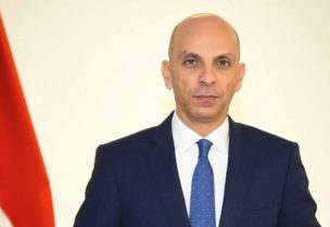لمتحدث باسم الخارجية المصرية السفير "تميم خلاف"