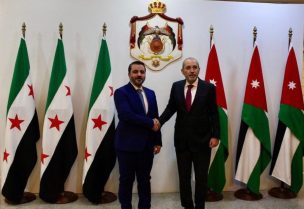 وزير الخارجية والمغتربين أسعد الشيباني، ووزير الخارجية الأردني أيمن الصفدي - سانا