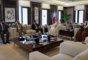 رئيس مجلس الوزراء ووزير الخارجية القطري الشيخ "محمد بن عبد الرحمن بن جاسم آل ثاني" يستقبل وزيري خارجية ودفاع سوريا ورئيس جهاز الاستخبارات السورية