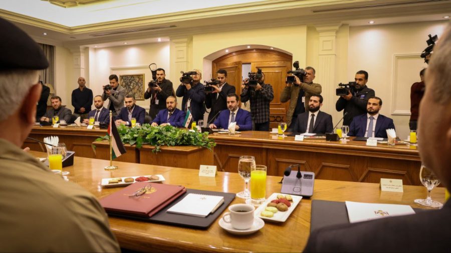 وزير الخارجية والمغتربين أسعد الشيباني، ووزير الخارجية الأردني أيمن الصفدي - سانا