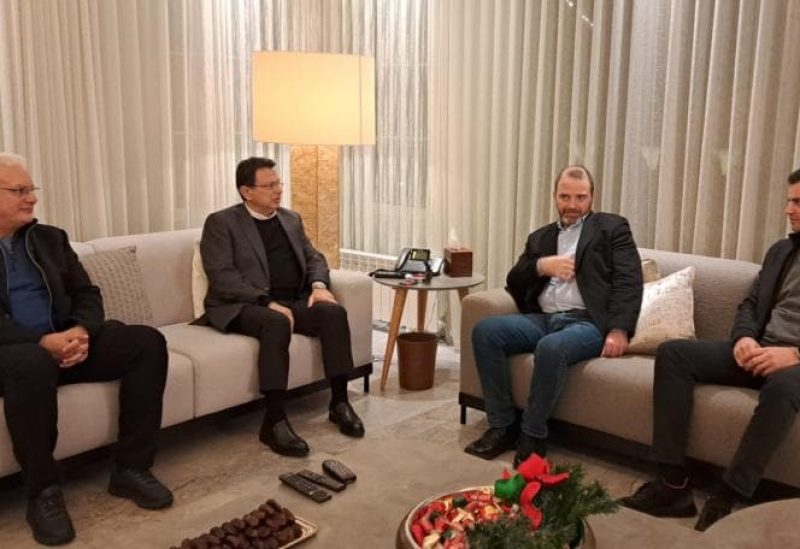 نواب "التكتل الوطني المستقل" أول اجتماع لهم بعد انتخاب رئيس الجمهورية جوزاف عون في دارة النائب فريد هيكل الخازن في جونيه