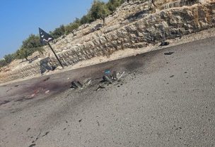 طيران التحالف الدولي يستهدف محيط مدينة سرمدا بريف إدلب الشمالي