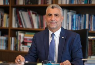وزير التجارة التركي عمر بولاط