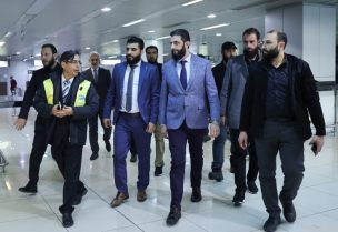 الشرع يتفقد مطار دمشق الدولي في اليوم الأول لإعادة تشغيله