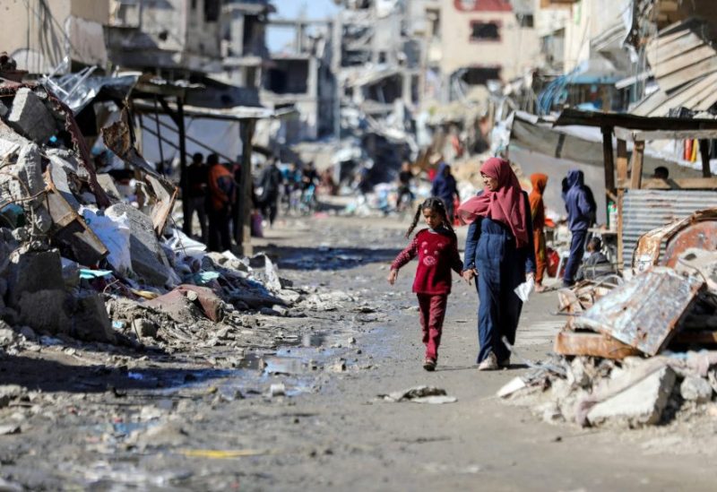 الفلسطينيون يناشدون المساعدة في إيوائهم بغزة