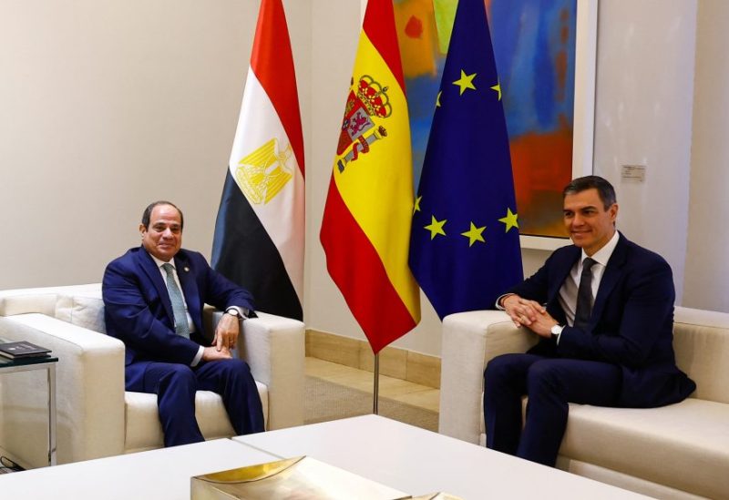 لقاء رئيس الوزراء الإسباني بيدرو سانشيز والرئيس المصري عبد الفتاح السيسي في قصر مونكلوا في مدريد، إسبانيا، 19 فبراير/شباط 2025. رويترز