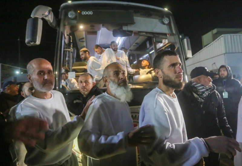 صفقة تبادل الرهائن والأسرى بين حماس وإسرائيل. رويترز