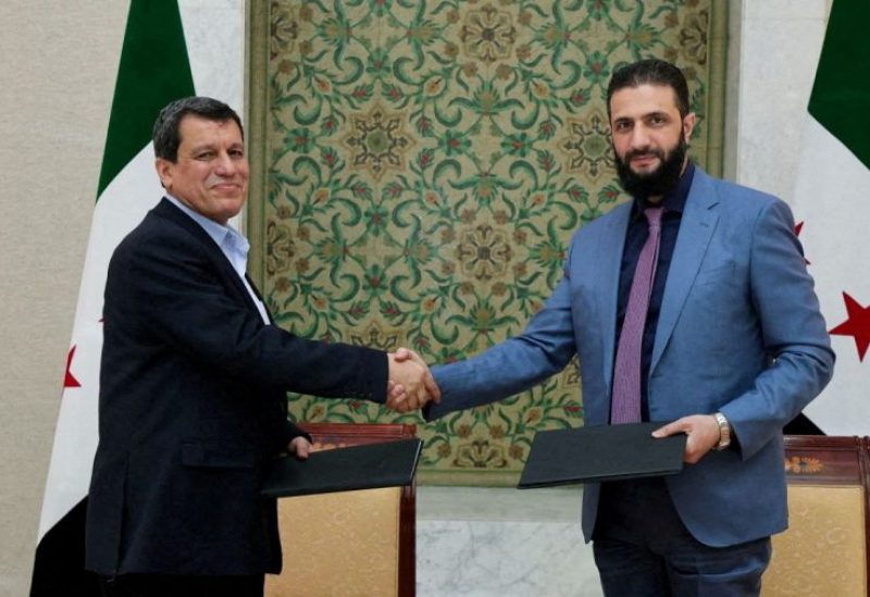 الرئيس السوري أحمد الشرع وقائد قسد مظلوم عبدي