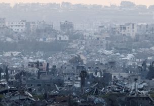 مبان مدمرة في غزة جراء العدوان الاسرائيلي. رويترز